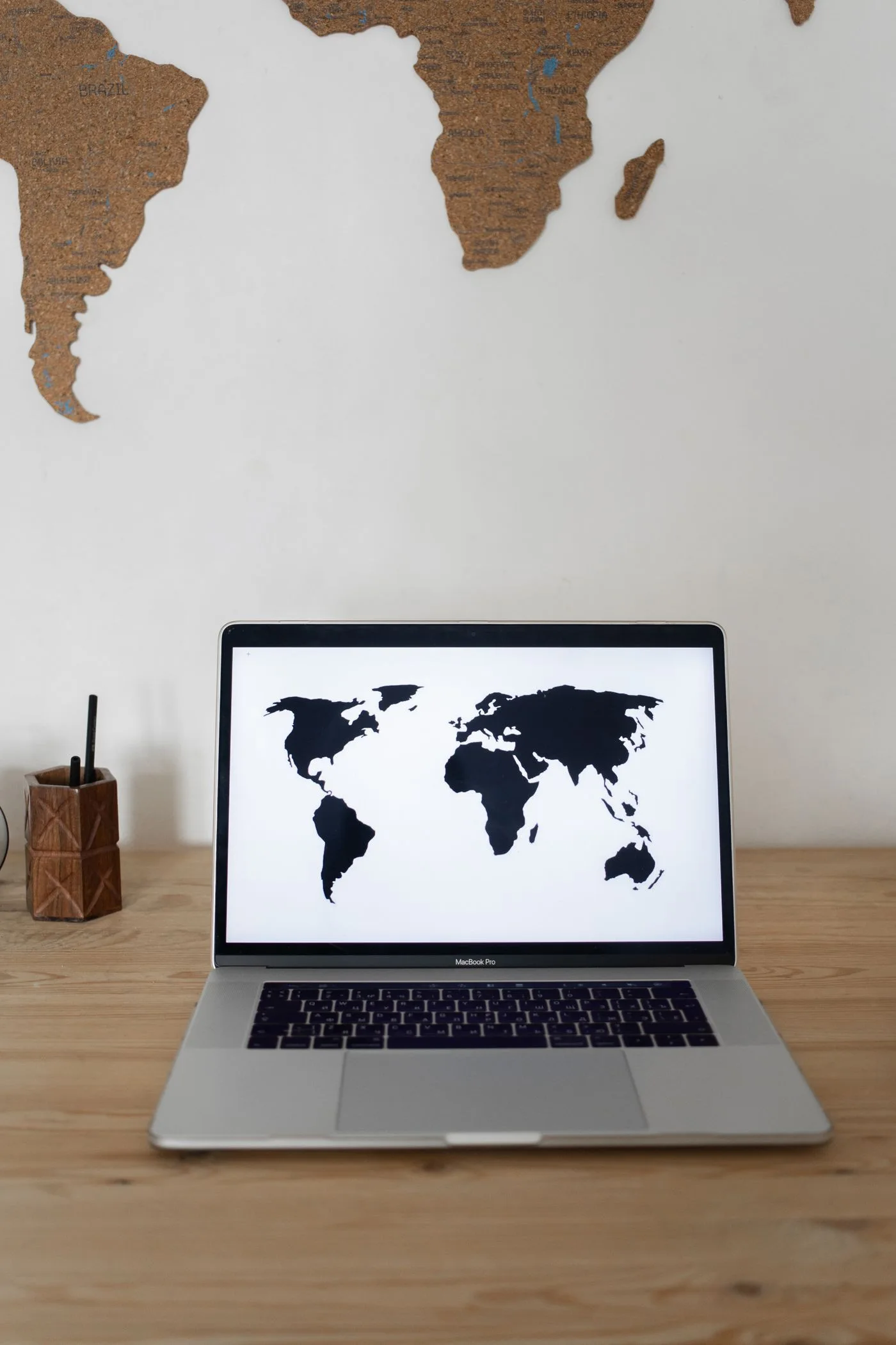 Geografische Karte auf einem Computer